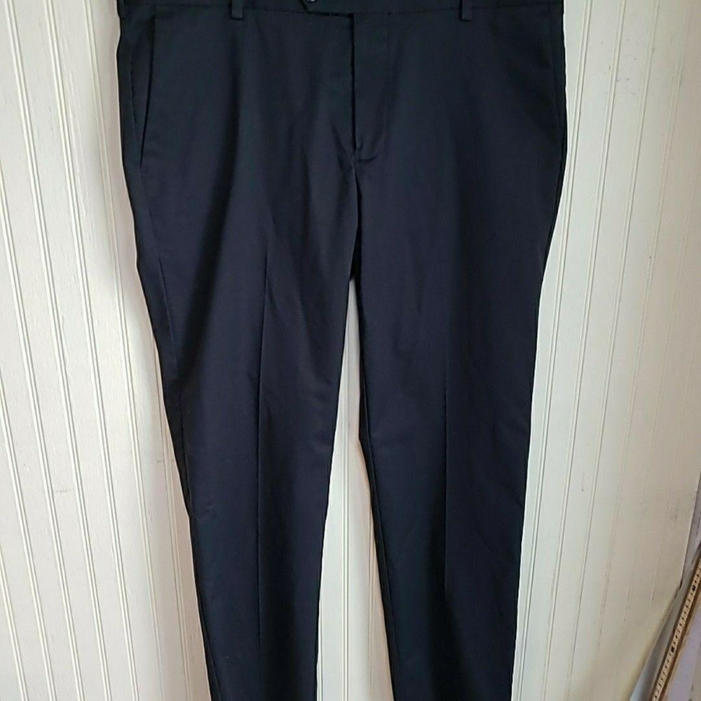 Roundtree & Yorke Dress Pants Mens 38x31 Black Flat Front Stretch Regular Fit